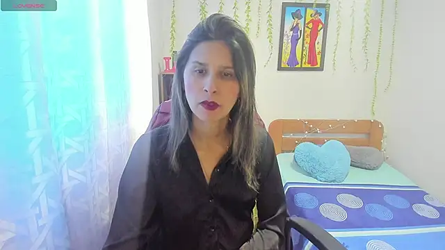 lauren ashlee online show from November 12, 3:38 pm