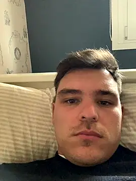 Snapshot of sergigomez chatting on October 19, 2:42 pm sergigomez online show from October 19, 2:42 pm