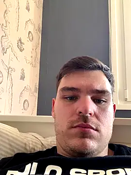 Snapshot of sergigomez chatting on October 26, 11:21 am sergigomez online show from October 26, 11:21 am