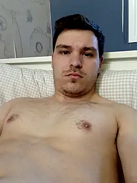 Snapshot of sergigomez chatting on February 18, 3:52 pm sergigomez online show from February 18, 3:52 pm