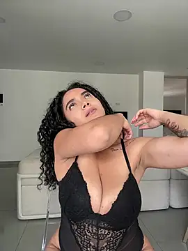 Mariecurl online show from March 11, 7:08 pm