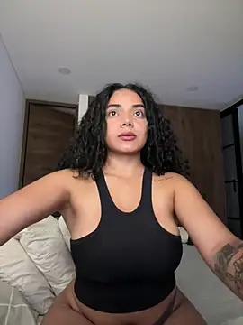 Snapshot of Mariecurl chatting on March 6, 9:31 pm Mariecurl online show from March 6, 9:31 pm