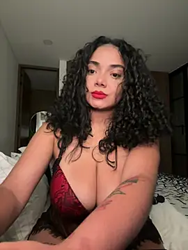 Snapshot of Mariecurl chatting on March 2, 2:30 am Mariecurl online show from March 2, 2:30 am