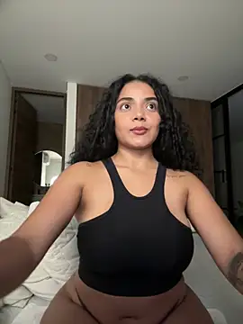 Snapshot of Mariecurl chatting on March 7, 12:37 am Mariecurl online show from March 7, 12:37 am