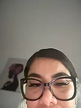 Insane Issa online show from February 28, 9:55 pm