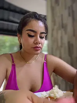 Insane Issa online show from March 2, 10:34 pm