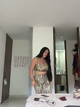 Insane Issa online show from September 30, 3:18 pm