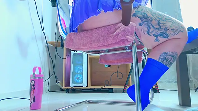 NathaxaLeans online show from December 21, 11:45 am