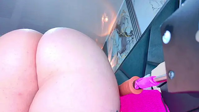 NathaxaLeans online show from February 2, 11:42 am