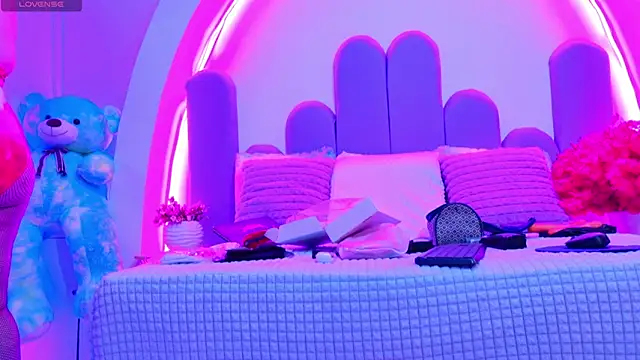 NathaxaLeans online show from April 5, 12:23 pm