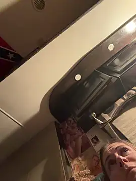 SummerBlueMoon online show from February 8, 2:20 am