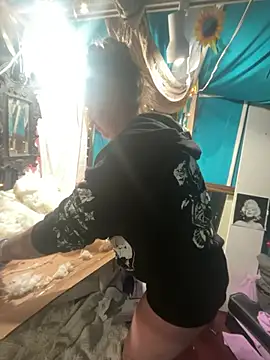 SummerBlueMoon online show from March 4, 3:36 am