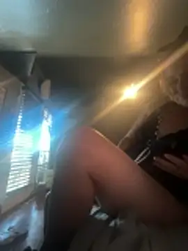 SummerBlueMoon online show from March 25, 9:14 pm