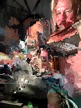 Snapshot of SummerBlueMoon chatting on September 24, 7:04 am SummerBlueMoon online show from September 24, 7:04 am