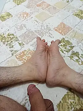 Hardapple01 online show from November 18, 10:02 pm