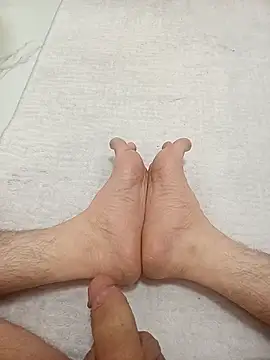 Hardapple01 online show from March 15, 9:22 pm