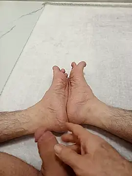 Hardapple01 online show from February 16, 8:40 pm