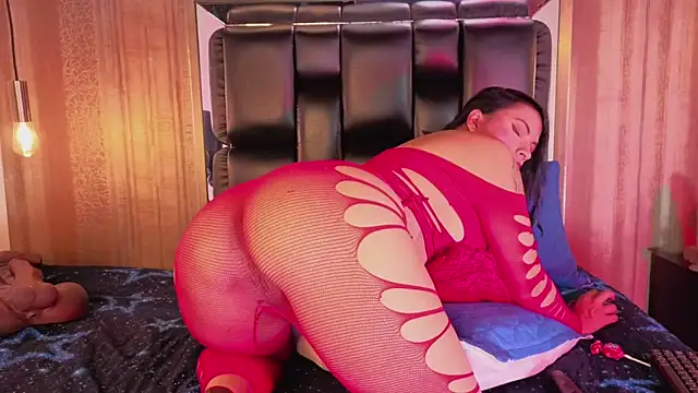 MishaKinki online show from March 20, 7:15 pm