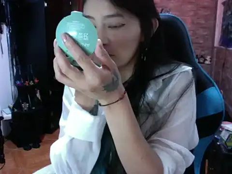 AngelaQueen  online show from October 27, 5:14 pm