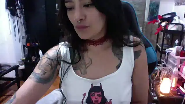 AngelaQueen  online show from November 27, 6:52 pm