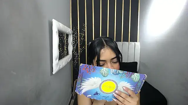 keizy  conte online show from January 11, 1:11 pm