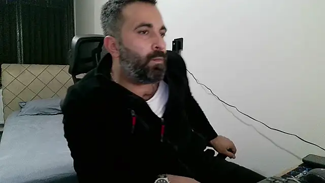 Snapshot of tgltplsr chatting on November 16, 11:08 pm tgltplsr online show from November 16, 11:08 pm