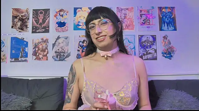 Snapshot of snowblack_ chatting on July 8, 5:35 pm snowblack online show from July 8, 5:35 pm