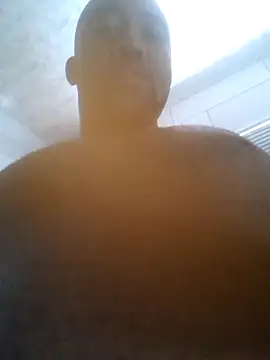 Snapshot of Stormward chatting on November 30, 8:37 am Stormward online show from November 30, 8:37 am