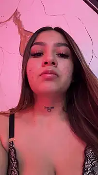 LunaBaker-1 online show from April 5, 8:32 am