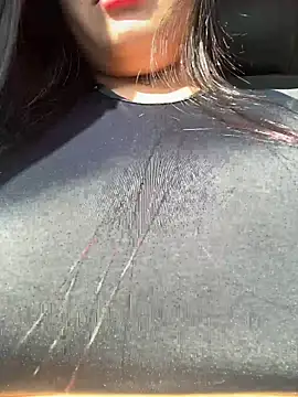 LunaBaker-1 online show from November 21, 8:30 pm