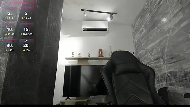 LunaBaker-1 online show from September 19, 7:18 pm
