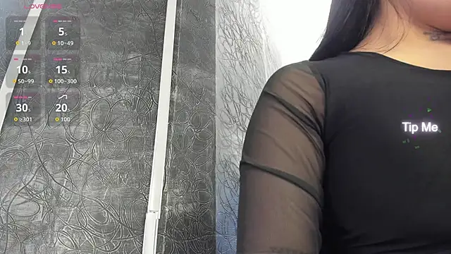 LunaBaker-1 online show from December 2, 8:32 pm