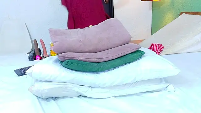 dannaahbrown online show from February 28, 11:56 pm