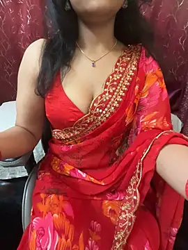 Snapshot of LuscousPussy chatting on September 23, 7:21 pm LuscousPussy online show from September 23, 7:21 pm