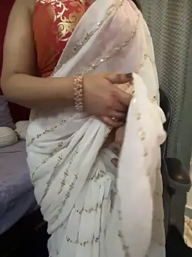 LuscousPussy online show from November 4, 7:50 pm