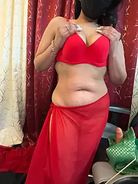 Snapshot of LuscousPussy chatting on March 18, 8:05 pm LuscousPussy online show from March 18, 8:05 pm