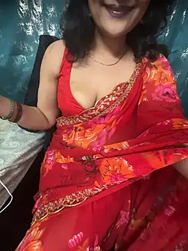 Snapshot of LuscousPussy chatting on February 22, 5:58 pm LuscousPussy online show from February 22, 5:58 pm