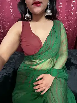 Snapshot of LuscousPussy chatting on February 18, 4:36 pm LuscousPussy online show from February 18, 4:36 pm