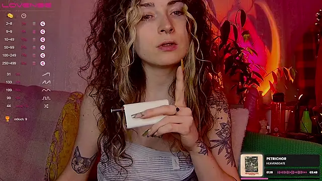 IttyKitty online show from February 12, 11:59 pm