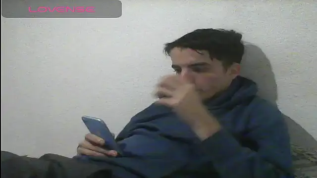 Tombgy07 online show from March 4, 8:27 pm