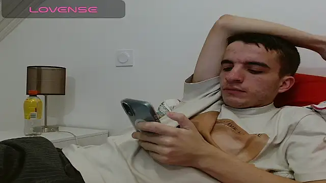 Tombgy07 online show from November 9, 8:35 pm