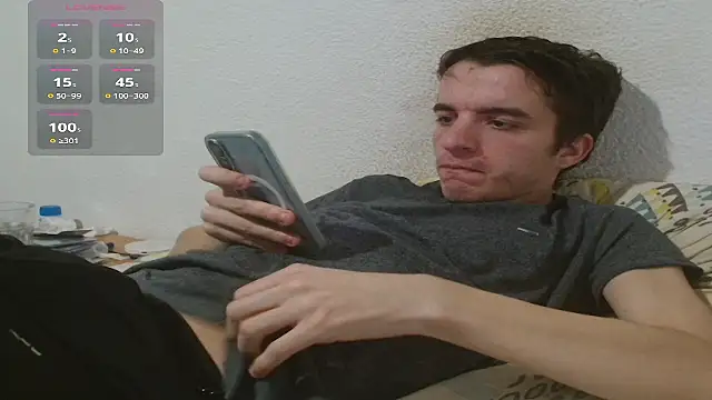 Tombgy07 online show from February 12, 8:41 pm