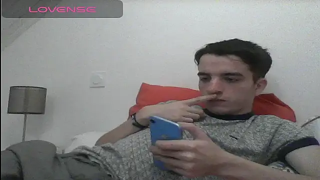 Tombgy07 online show from February 19, 9:03 pm