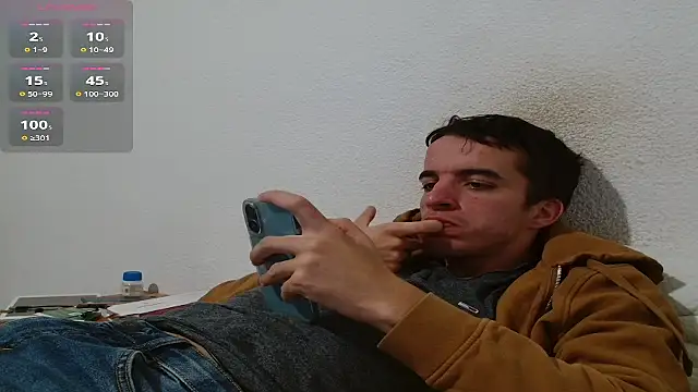 Tombgy07 online show from September 26, 7:43 pm