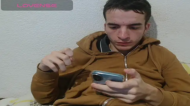 Tombgy07 online show from December 21, 5:58 pm