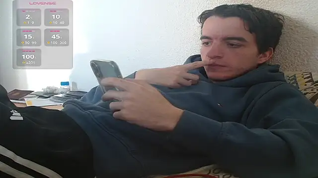 Tombgy07 online show from February 23, 12:17 pm