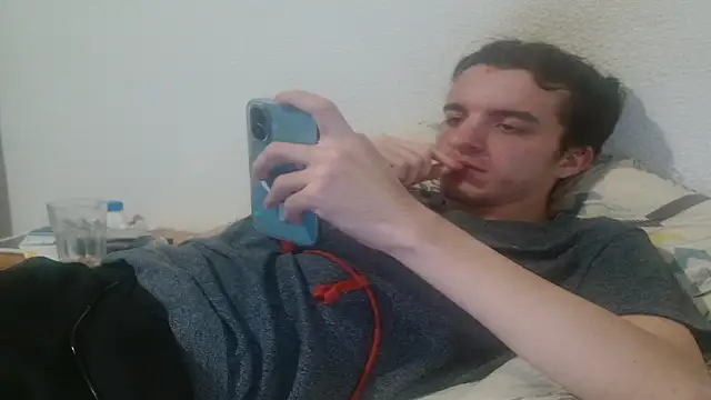 Tombgy07 online show from February 8, 8:50 pm