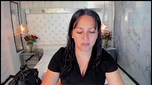 Snapshot of Georgina-Musk chatting on February 19, 7:59 pm Georgina-Musk online show from February 19, 7:59 pm