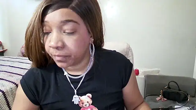 YasmineMinaj online show from December 1, 3:02 pm