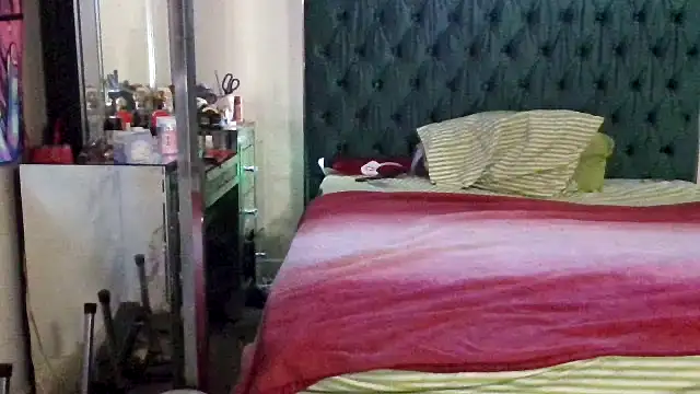 YasmineMinaj online show from November 2, 6:46 pm